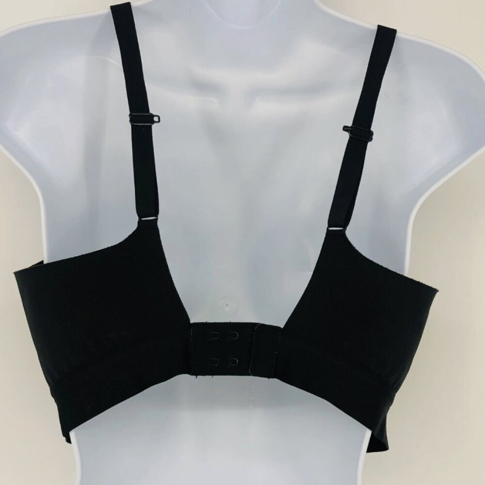 Lululemon Black Back Closure Comfort Strap Sports Bra 34DD Medium Impact Active - Picture 3 of 6